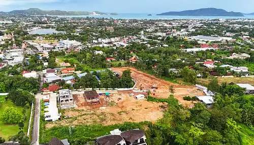 Construction progress Mutti Family Villas image_0 September 2025